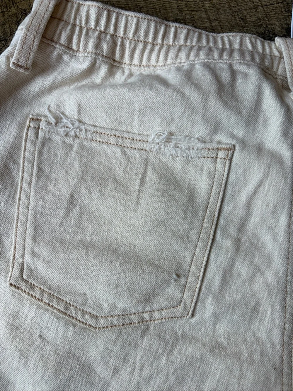 Aerie Cream Daydreamer Distressed Denim Shorts